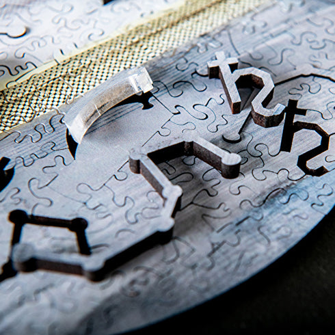 【6月入庫分予約】宇宙の破片 SATURN 土星と専用フレームセット